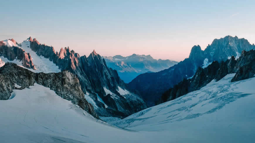 高山 山脉 雪景高清壁纸图片 5120x2880