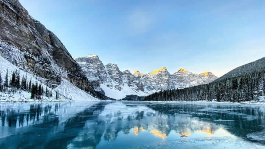 加拿大班夫国家公园梦莲湖冬天雪景高清壁纸图片 3840x2160