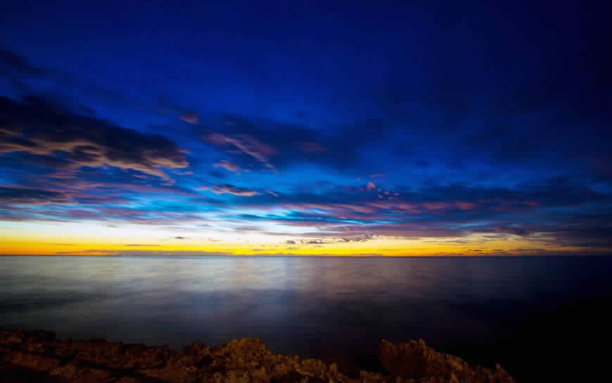 大海日落天空风景高清壁纸图片 2560x1600