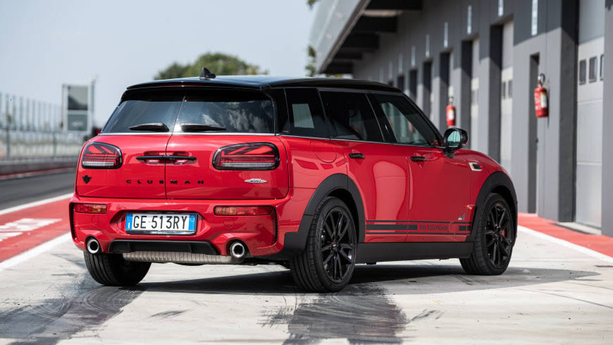 2021款红色MINI John Cooper Works Clubman Rockingham GT Edition高清壁纸图片 5120x2880