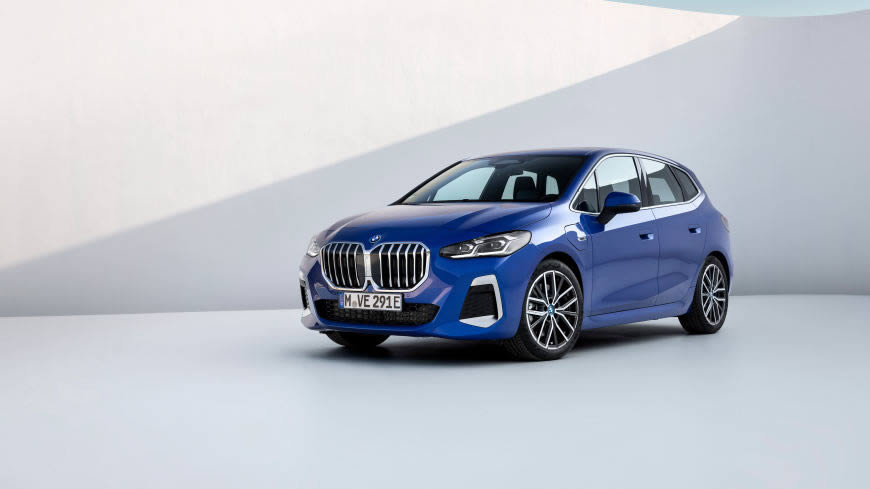 2022款宝马2系230e xDrive Active Tourer M Sport高清壁纸图片 5120x2880