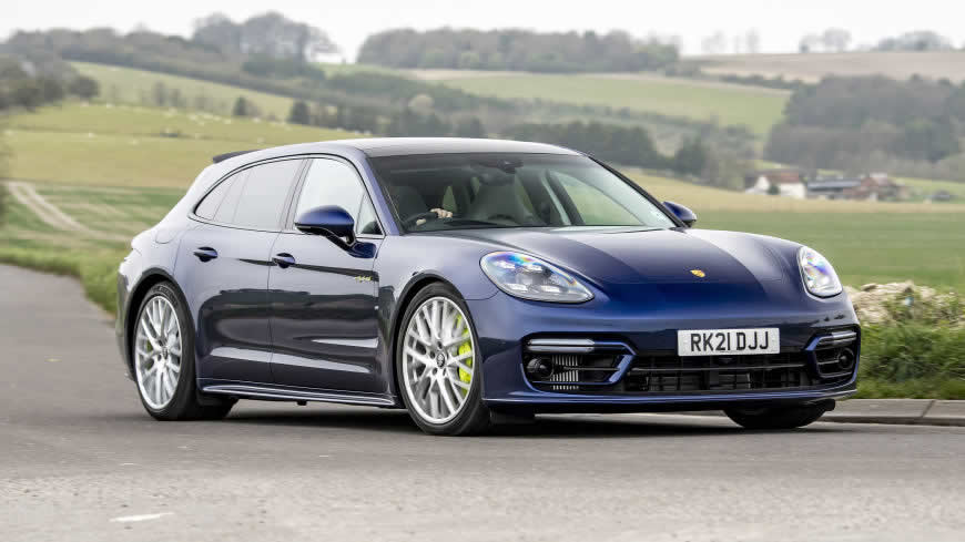 2021款保时捷Panamera Turbo S E-Hybrid Sport Turismo高清壁纸图片 3840x2160