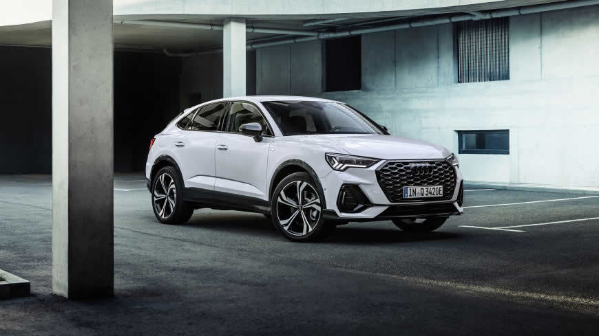 2021款白色奥迪Q3 Sportback 45 TFSI e S line高清壁纸图片 2560x1440