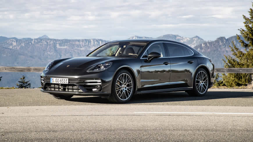 2021款黑色保时捷Panamera Turbo S E-Hybrid Executive高清壁纸图片 5120x2880